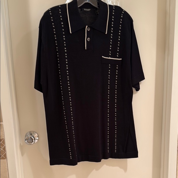 Black Polo Shirt with Modern Stripes knit
silk/cotton. large - Picture 1 of 3